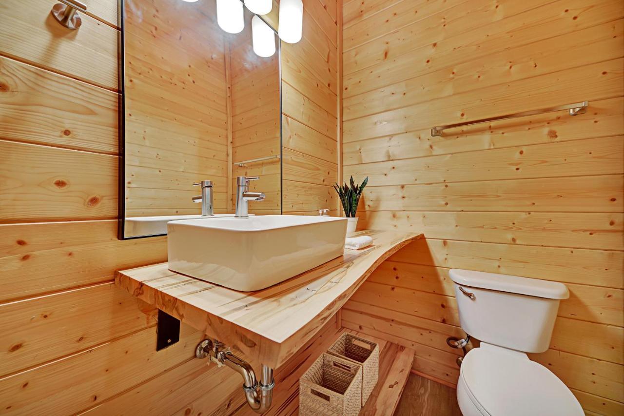 Gorgeous Large Mountain View Cabin W Hot Tub, Free Wifi, Games Sevierville Exterior photo